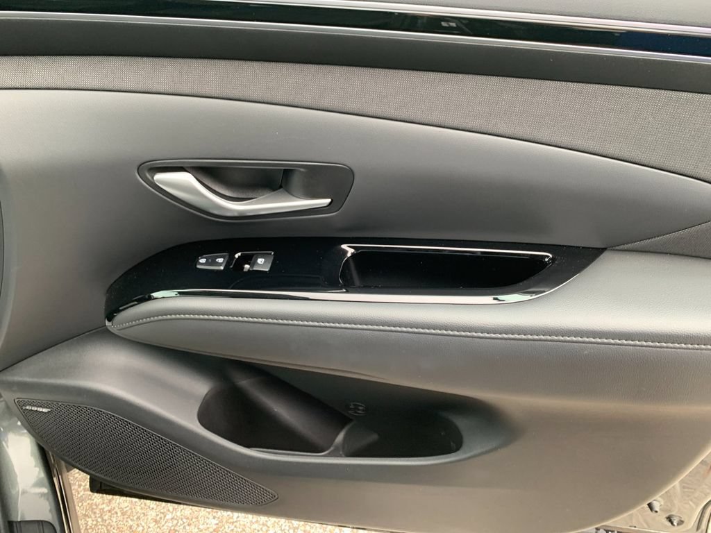 Used 2024 Hyundai Tucson Limited AWD/4WD image 20