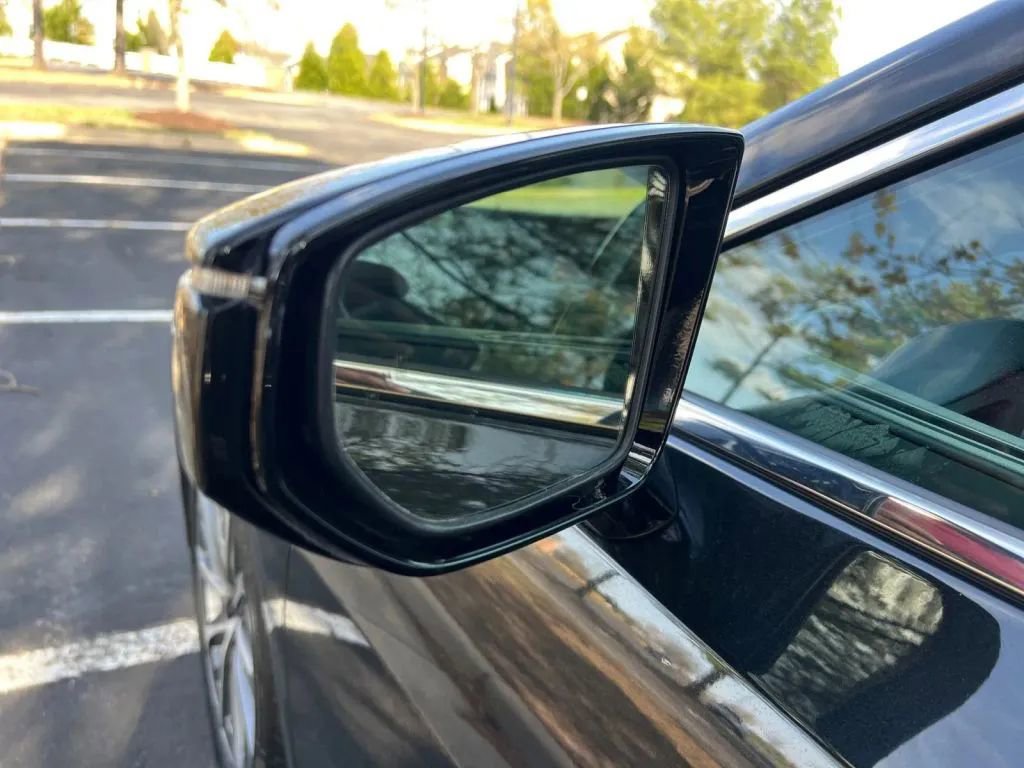 Used 2023 Lexus ES 350 w/ Accessory Package (Z1) FWD image 28