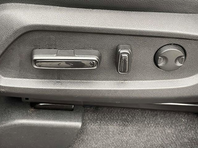 Used 2025 Honda Pilot Touring image 31