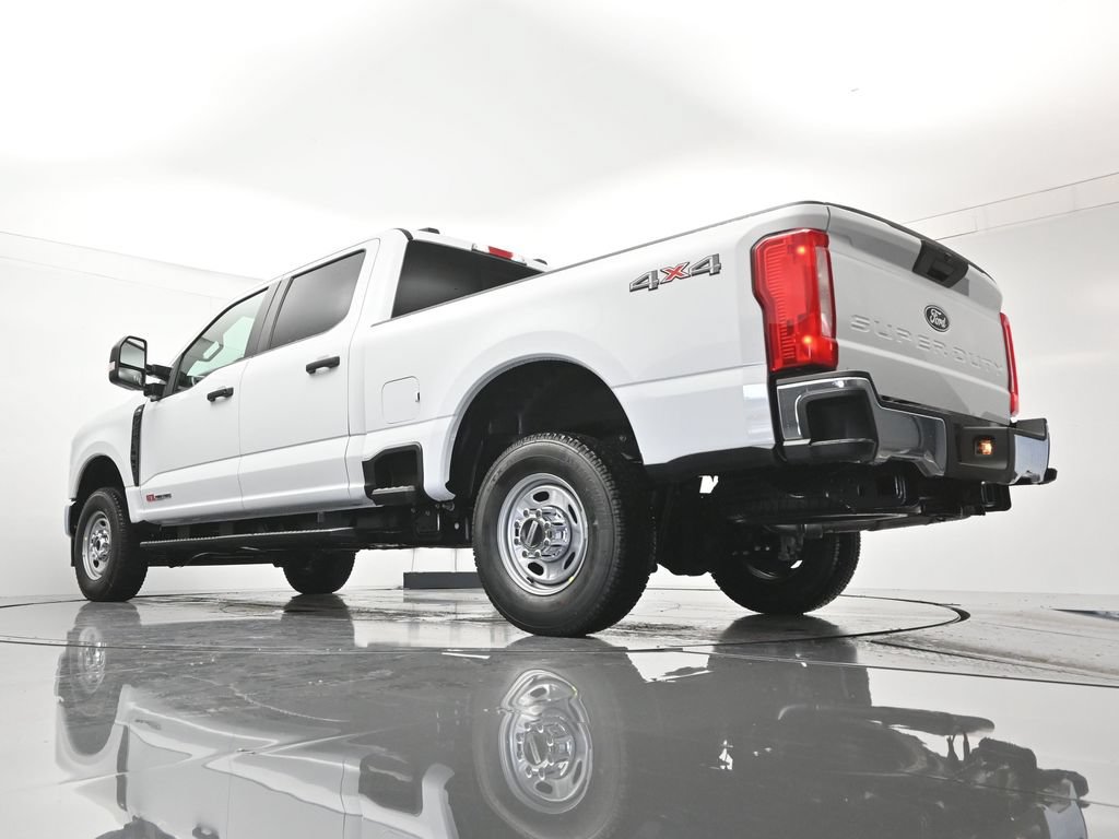 New 2027 Ford F250 4x4 Crew Cab Super Duty image 42