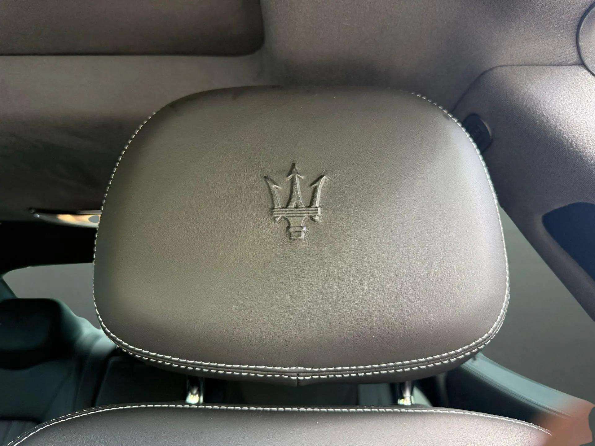 Certified 2023 Maserati Ghibli Modena Q4 AWD/4WD image 46