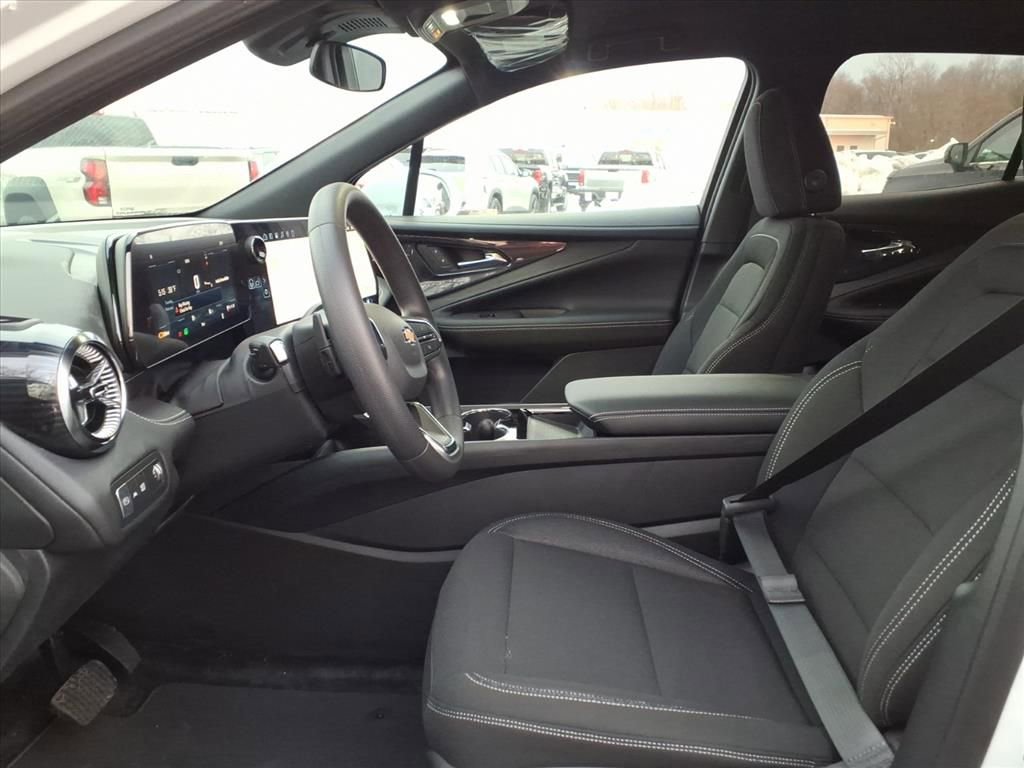 New 2026 Chevrolet Blazer EV LT image 11