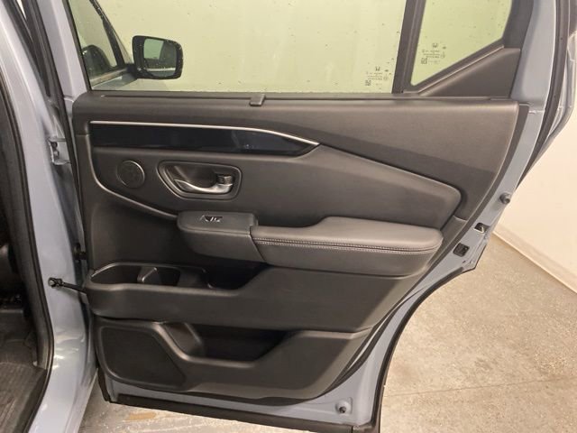 Certified 2025 Honda Pilot Touring image 29