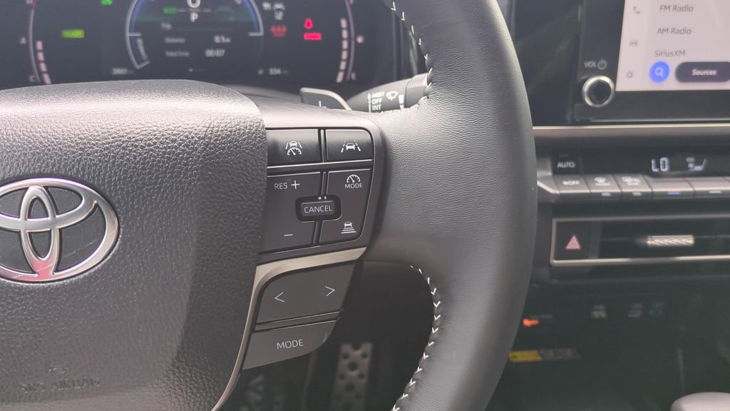 Certified 2025 Toyota Camry SE image 22