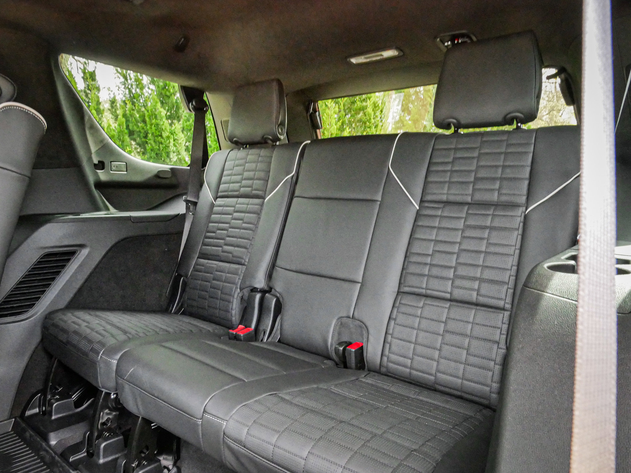 Used 2026 Cadillac Escalade Platinum Sport w/ LPO, Floor Liner Package image 33
