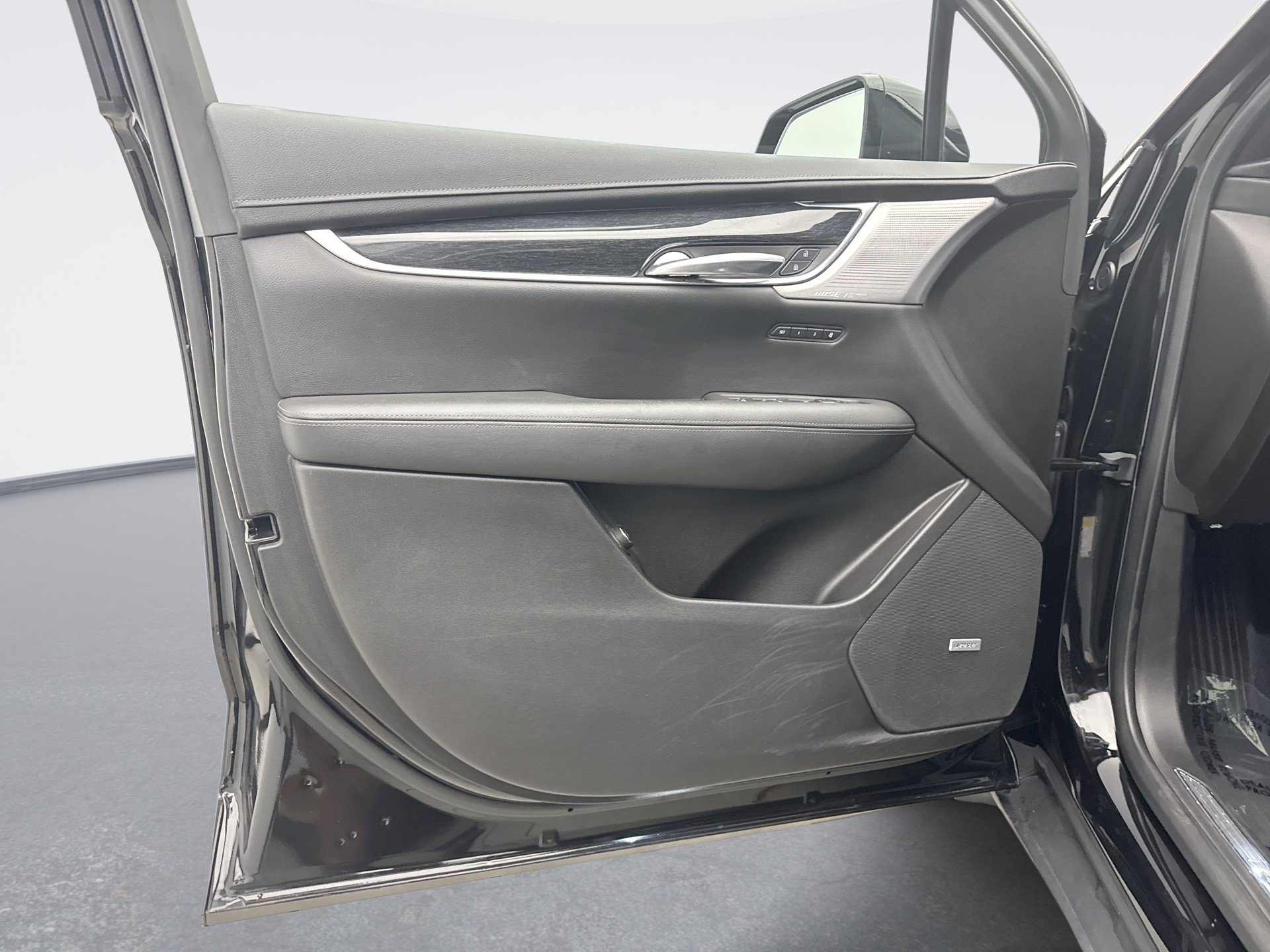 Used 2020 Cadillac XT5 Premium Luxury AWD/4WD image 9
