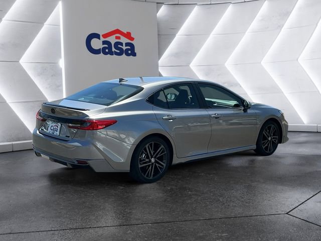 Used 2025 Toyota Camry XSE FWD image 5