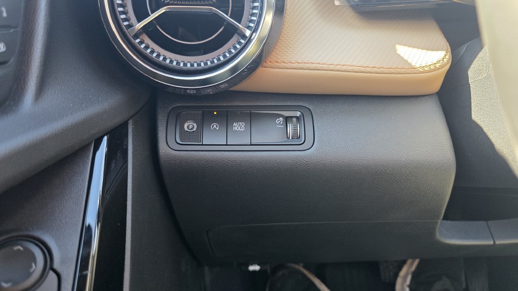 New 2027 Chevrolet Equinox ACTIV w/ Convenience Package III FWD image 20