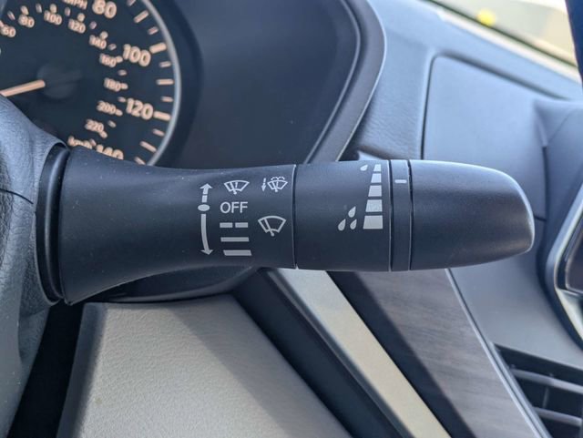 Used 2025 Nissan Altima 2.5 SV image 26