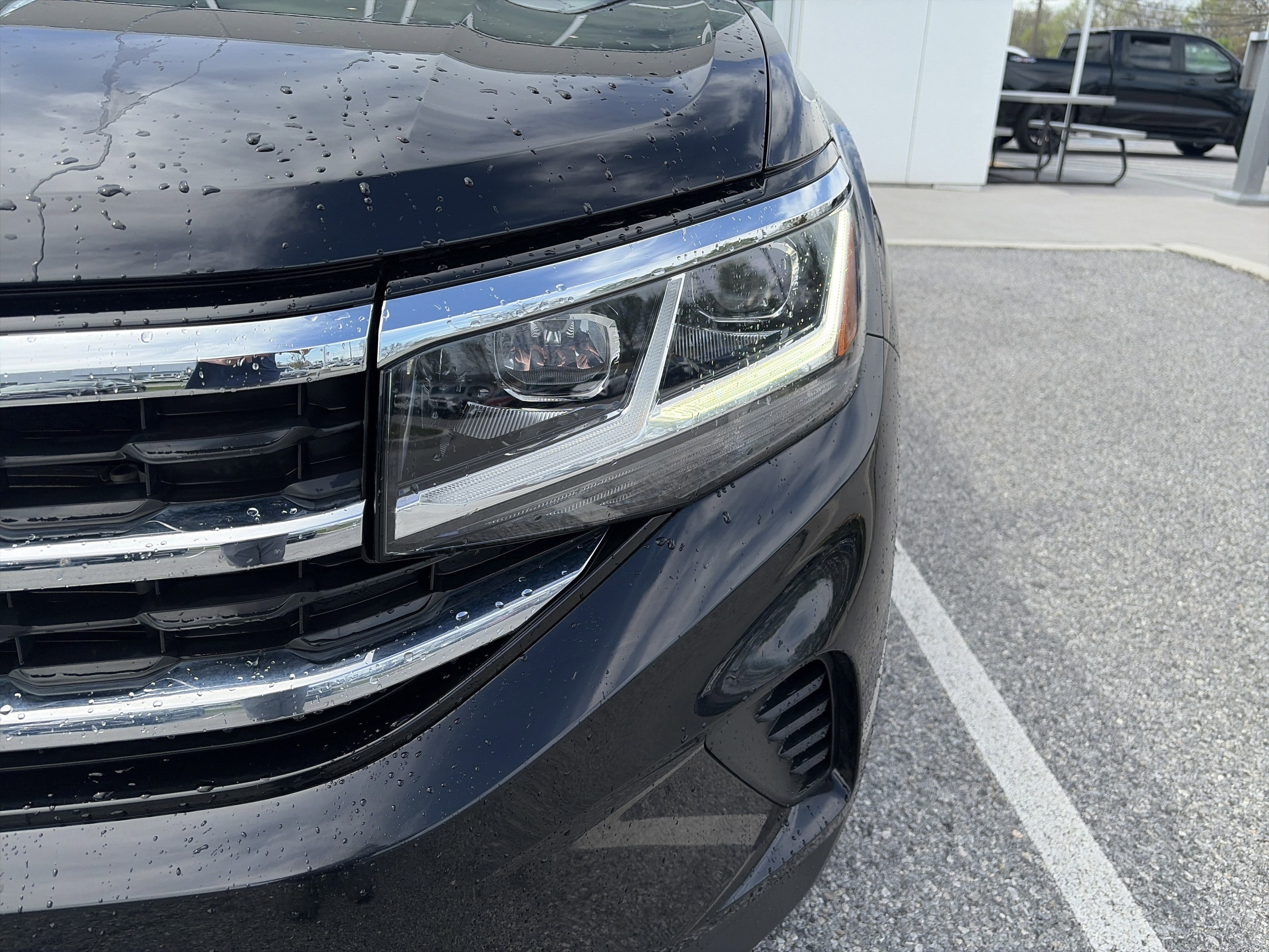 Used 2023 Volkswagen Atlas SE image 18