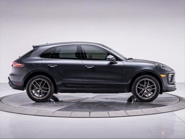 Used 2024 Porsche Macan image 8