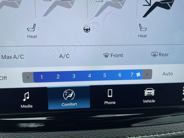 New 2026 Chrysler Pacifica Select w/ S Appearance Package image 26