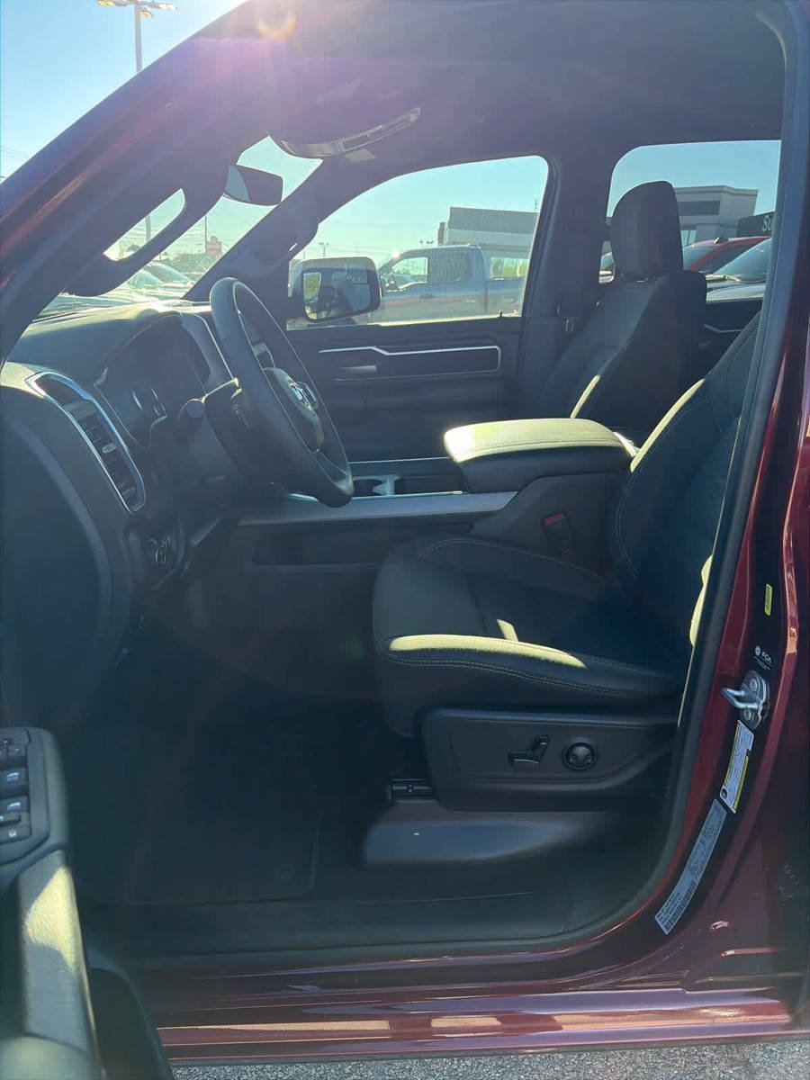 Used 2025 RAM 1500 Big Horn AWD/4WD image 20