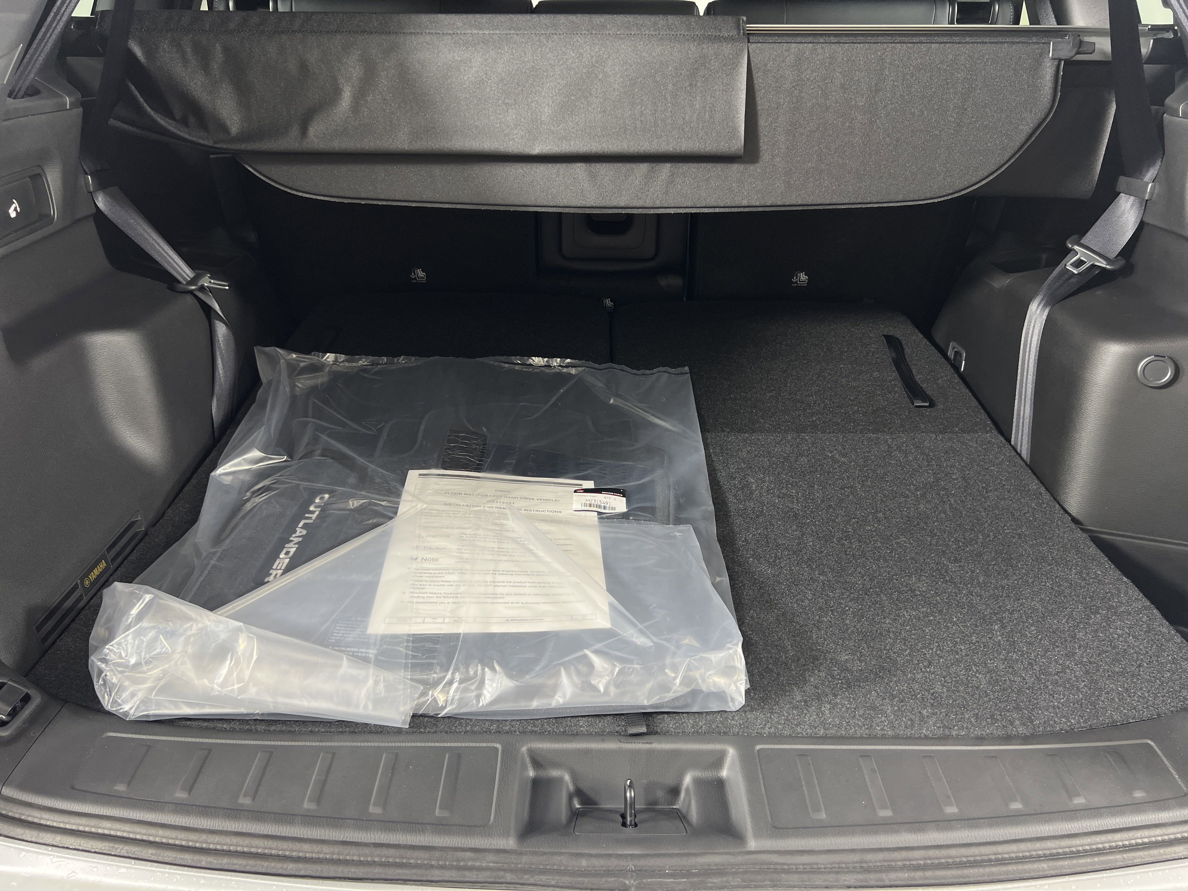 New 2025 Mitsubishi Outlander SE image 13
