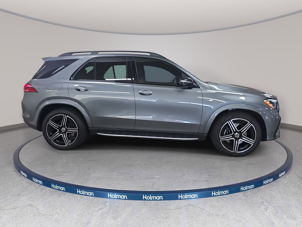 Used 2025 Mercedes-Benz GLE 450e 4MATIC image 6