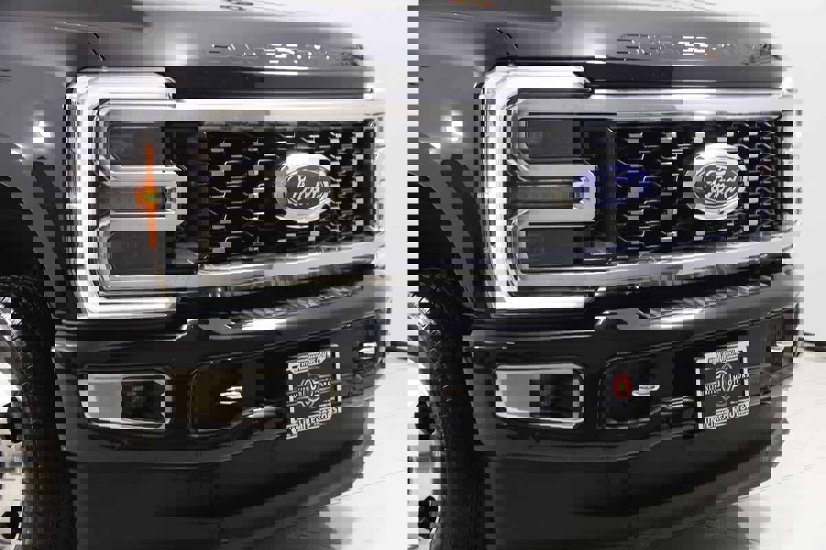 Used 2024 Ford F350 Platinum image 50