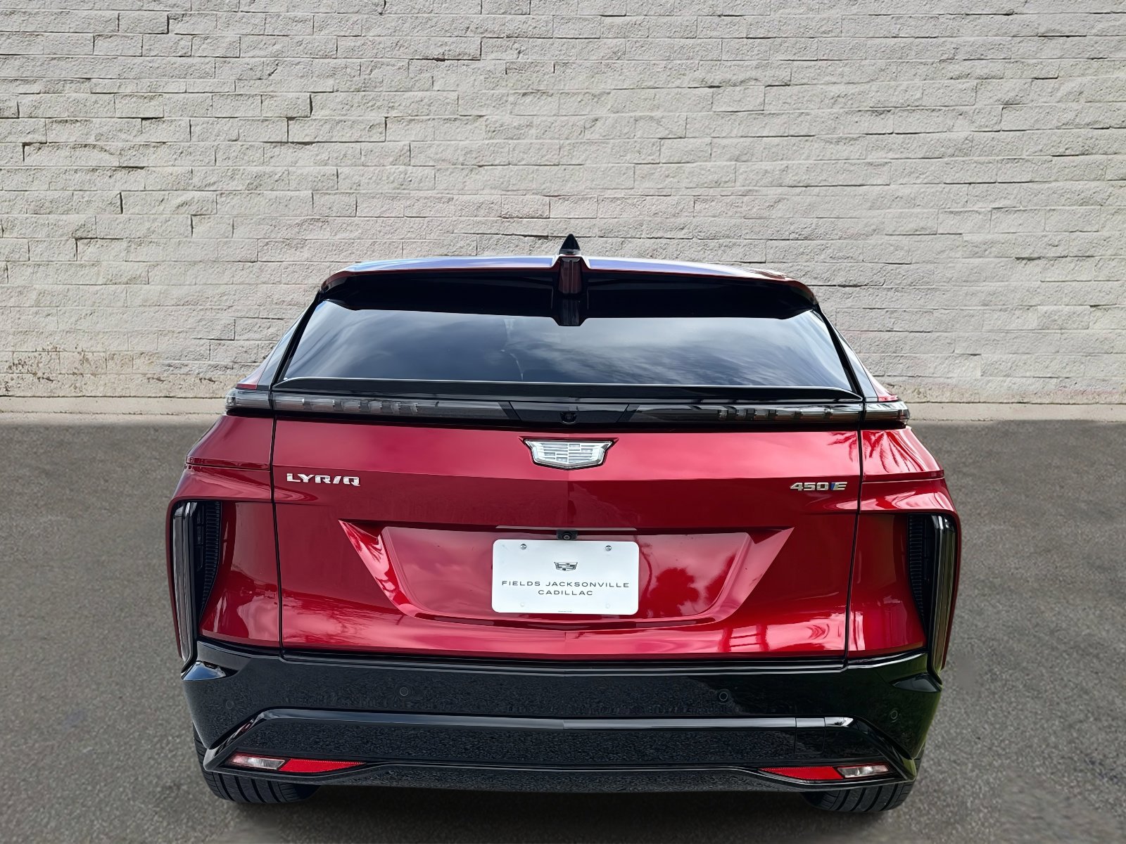 Used 2024 Cadillac Lyriq Sport image 4