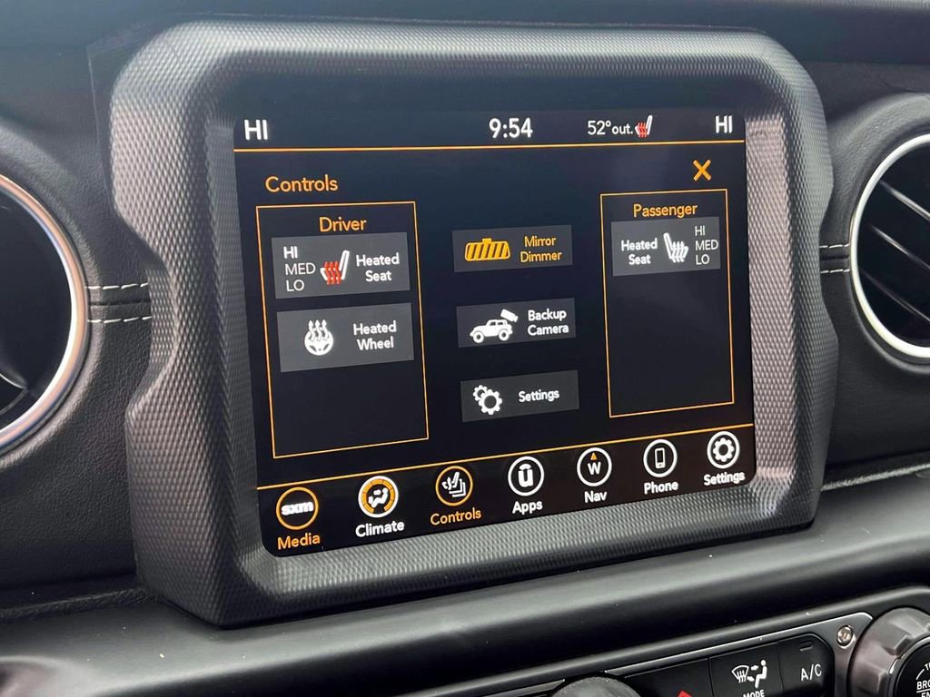 Used 2023 Jeep Wrangler Unlimited Sahara w/ Cold Weather Group image 27