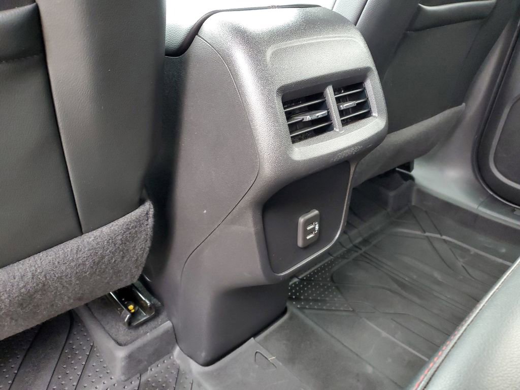 Certified 2023 Chevrolet Equinox RS w/ LPO, Floor Liner Package image 28