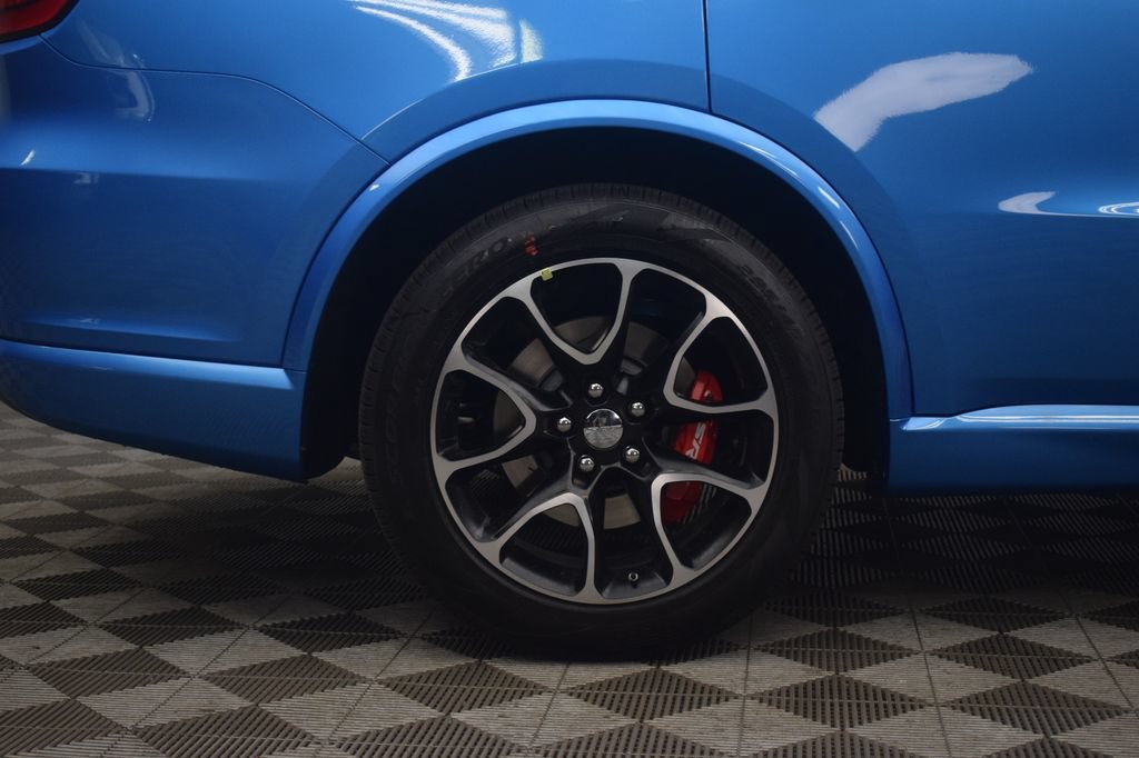 New 2026 Dodge Durango SRT Hellcat w/ Trailer Tow Group IV AWD/4WD image 9
