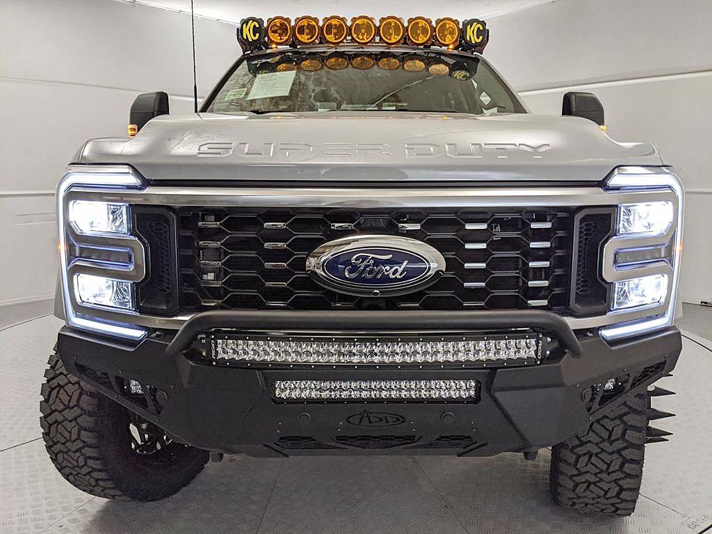 New 2026 Ford F450 XLT w/ XLT Premium Package image 8