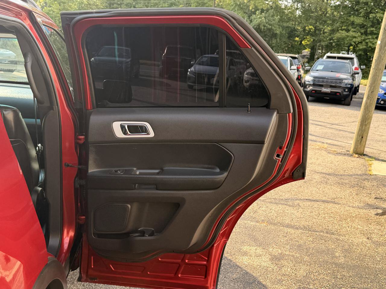 Used 2014 Ford Explorer Sport w/ Equipment Group 401A AWD/4WD image 23