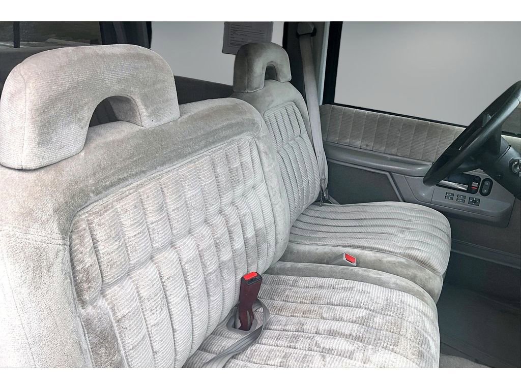 Used 1992 Chevrolet Silverado 3500 2WD Crew Cab image 20