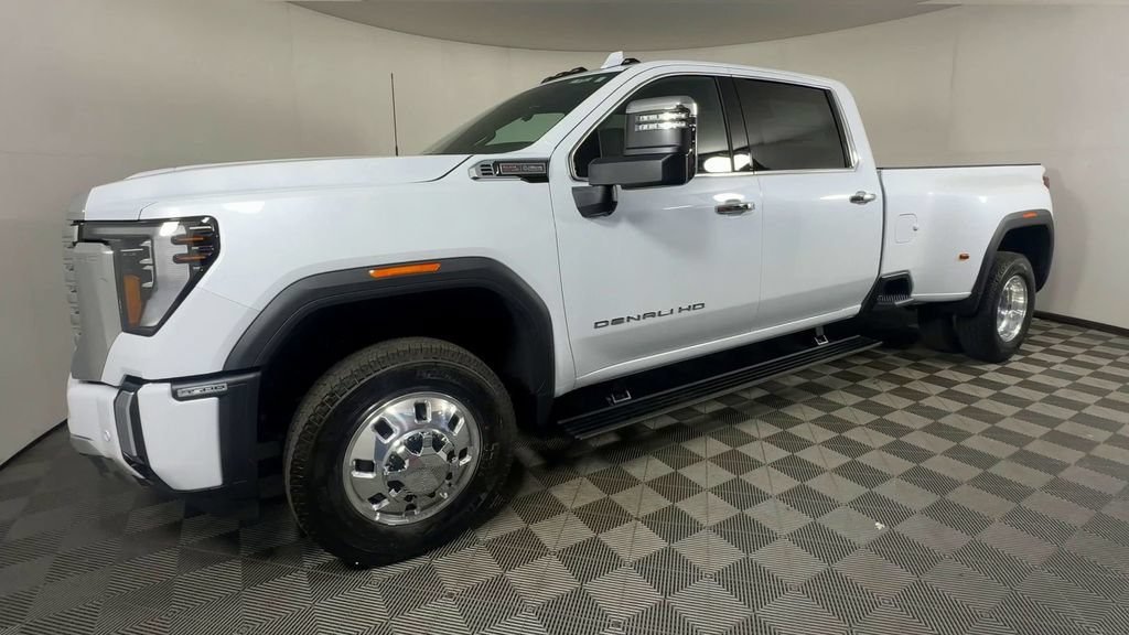 New 2026 GMC Sierra 3500 Denali w/ Technology Package AWD/4WD image 6