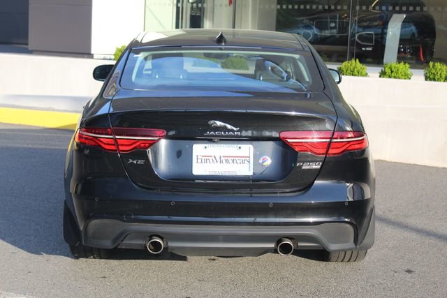 Used 2020 Jaguar XE S image 7