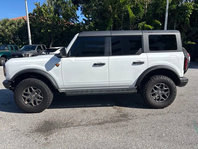 Used 2025 Ford Bronco Badlands AWD/4WD image 4