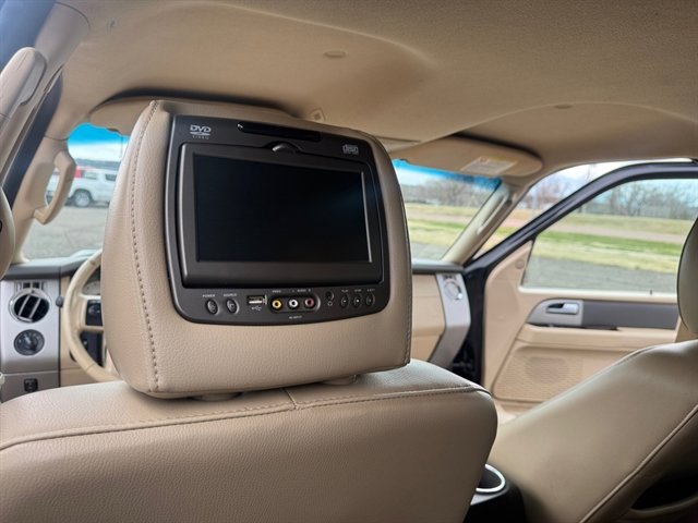 Used 2014 Ford Expedition EL XLT w/ Equipment Group 202A image 28