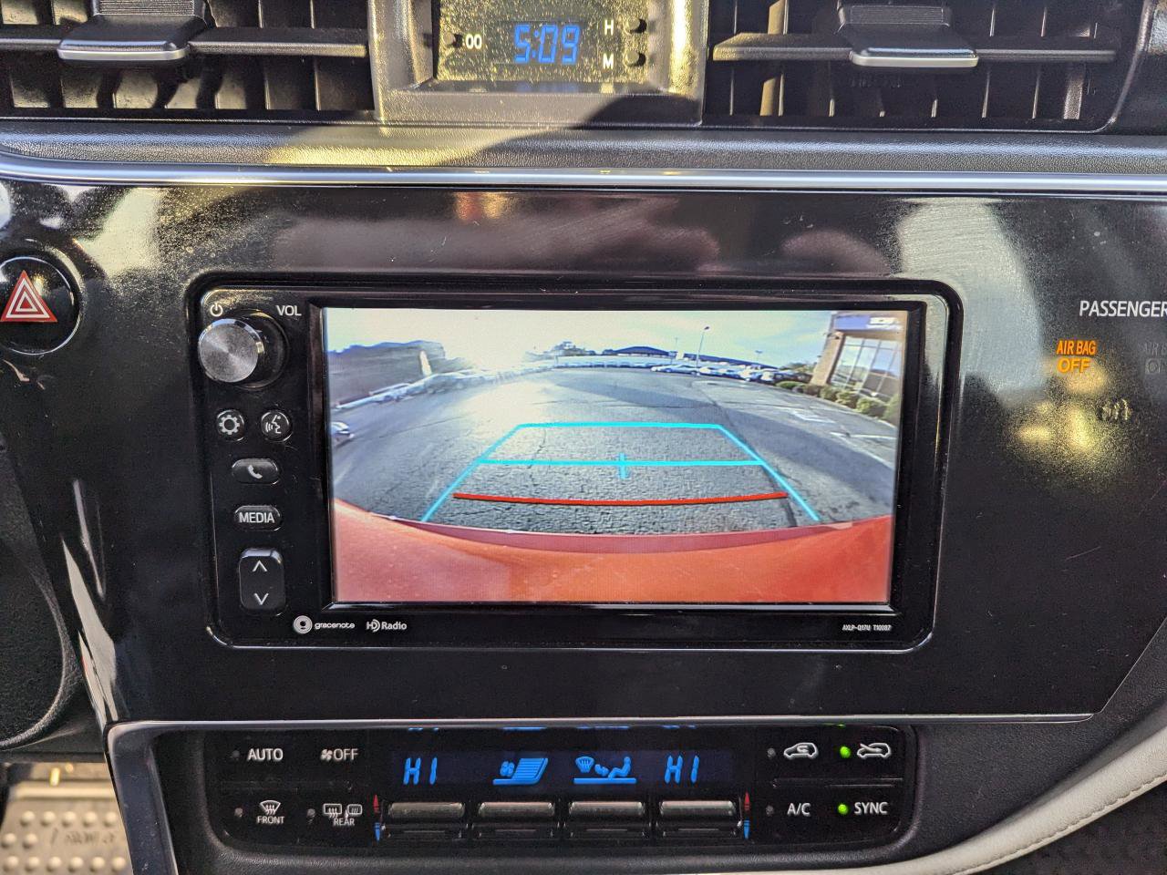 Used 2018 Toyota Corolla iM w/ All-Weather Mat Package FWD image 21