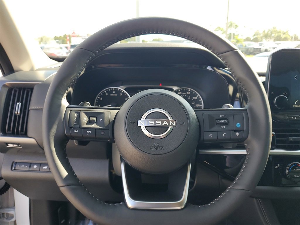 New 2025 Nissan Pathfinder SL w/ SL Premium Package image 13