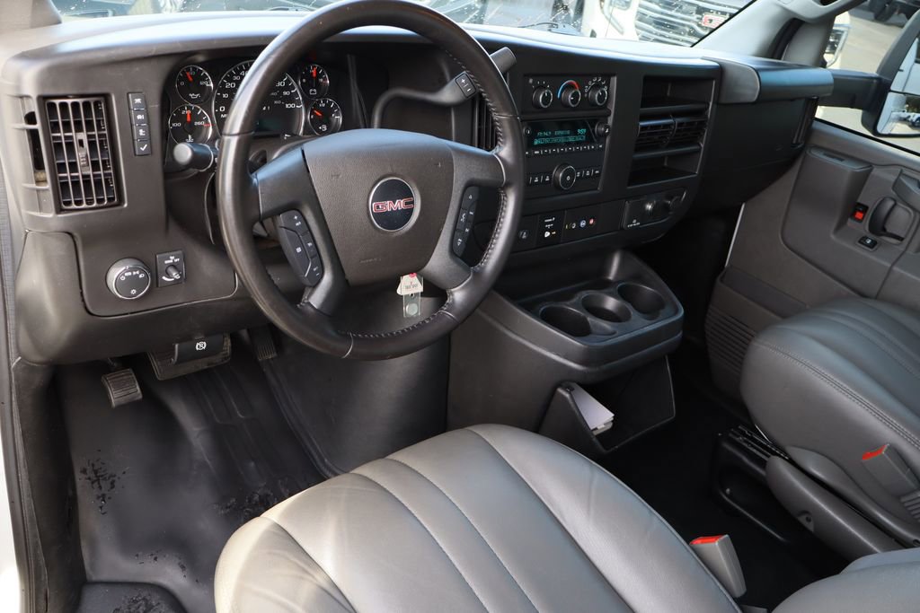 Used 2023 GMC Savana 3500 w/ Power Convenience Package image 10