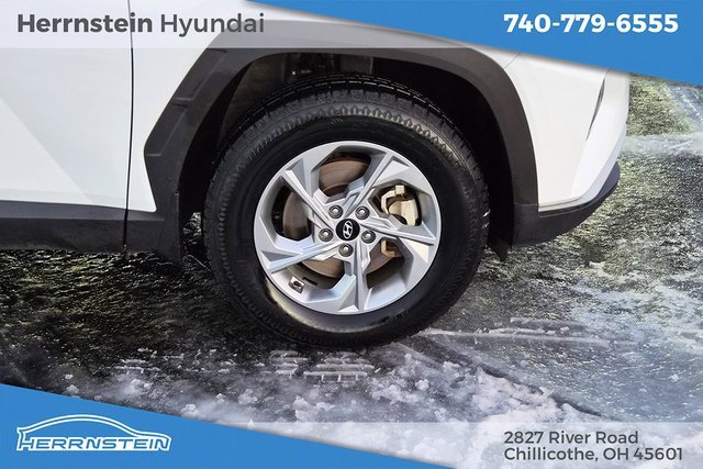 Used 2023 Hyundai Tucson SE image 26