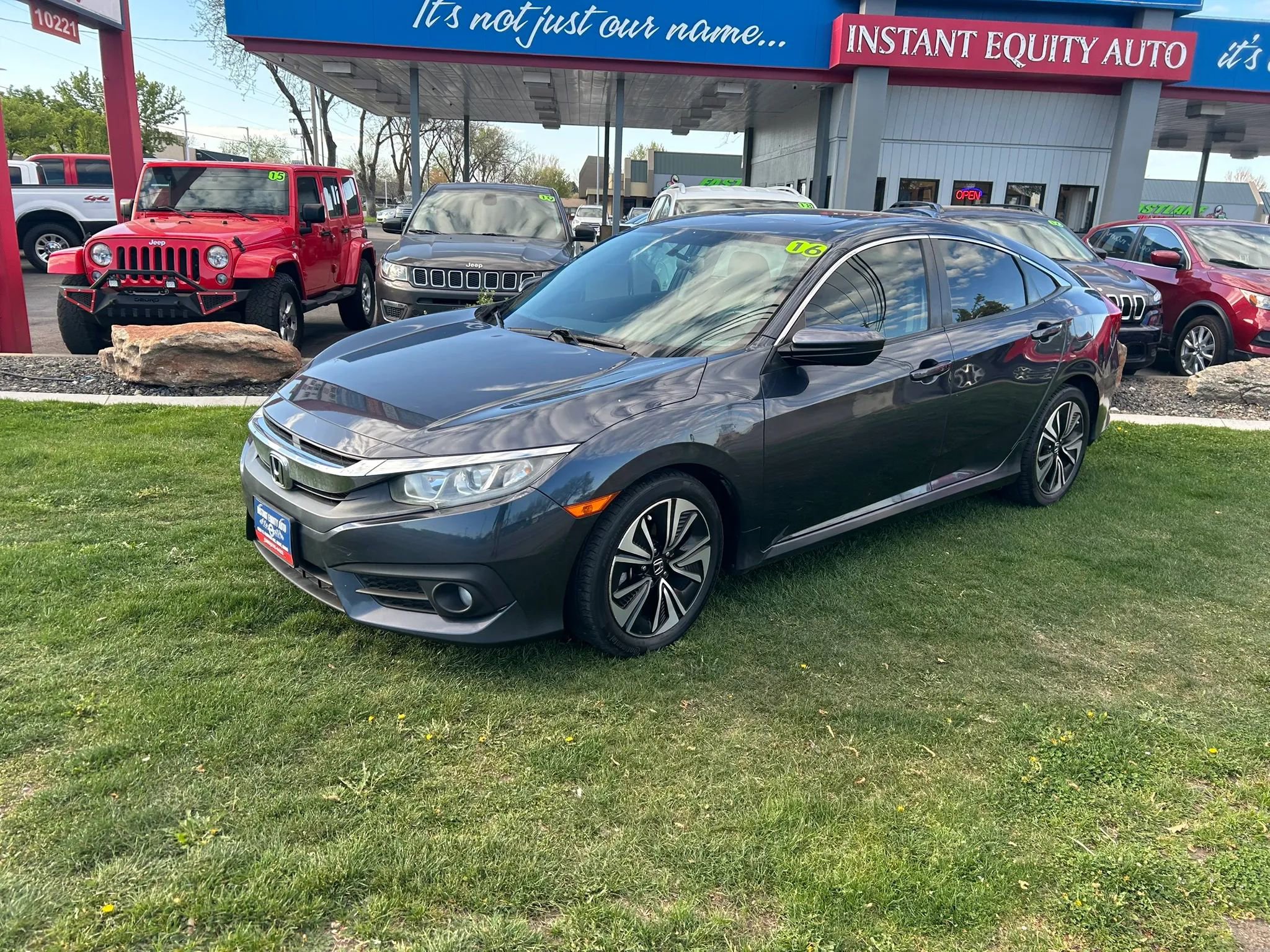 Used 2016 Honda Civic EX-T image 21