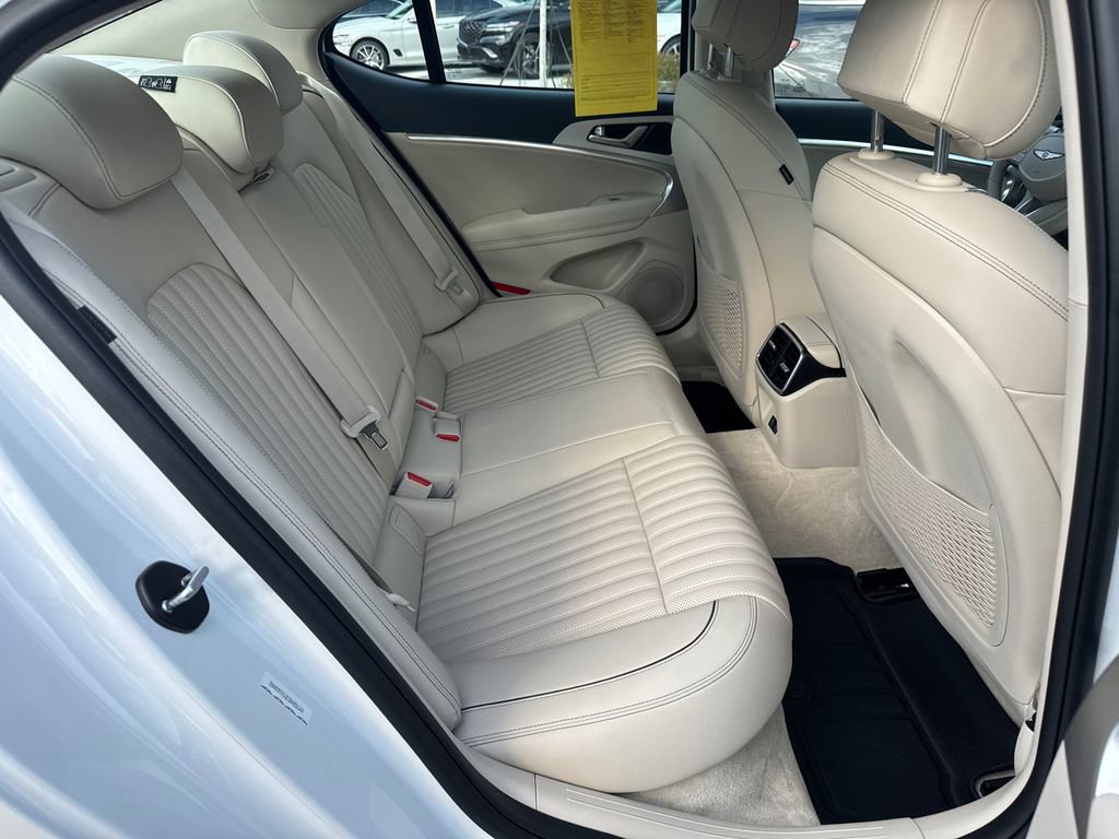 Used 2026 Genesis G70 2.5T Prestige RWD image 15