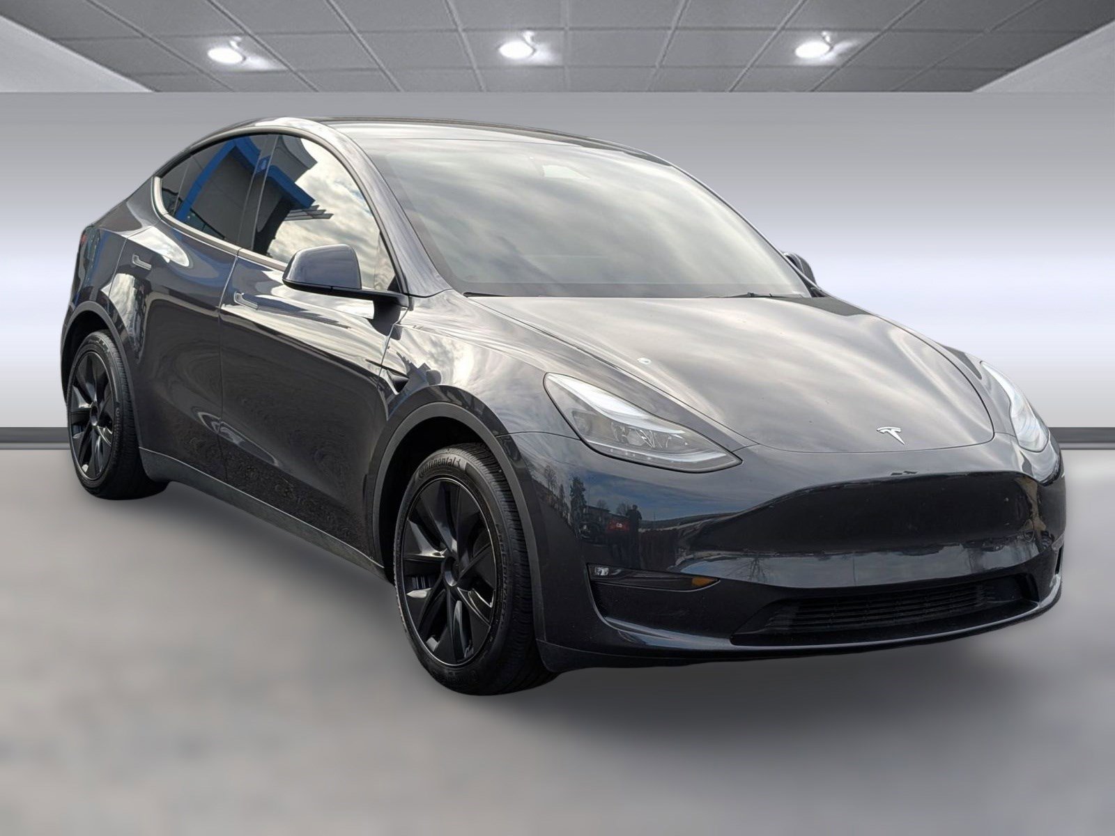 Used 2025 Tesla Model Y Long Range image 7