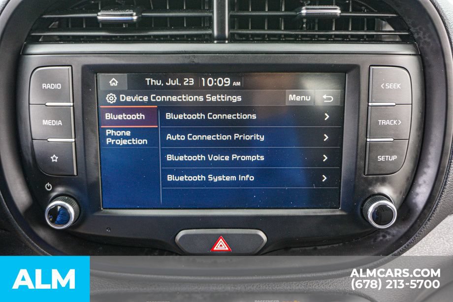 Used 2025 Kia Soul LX w/ LX Technology Package FWD image 36