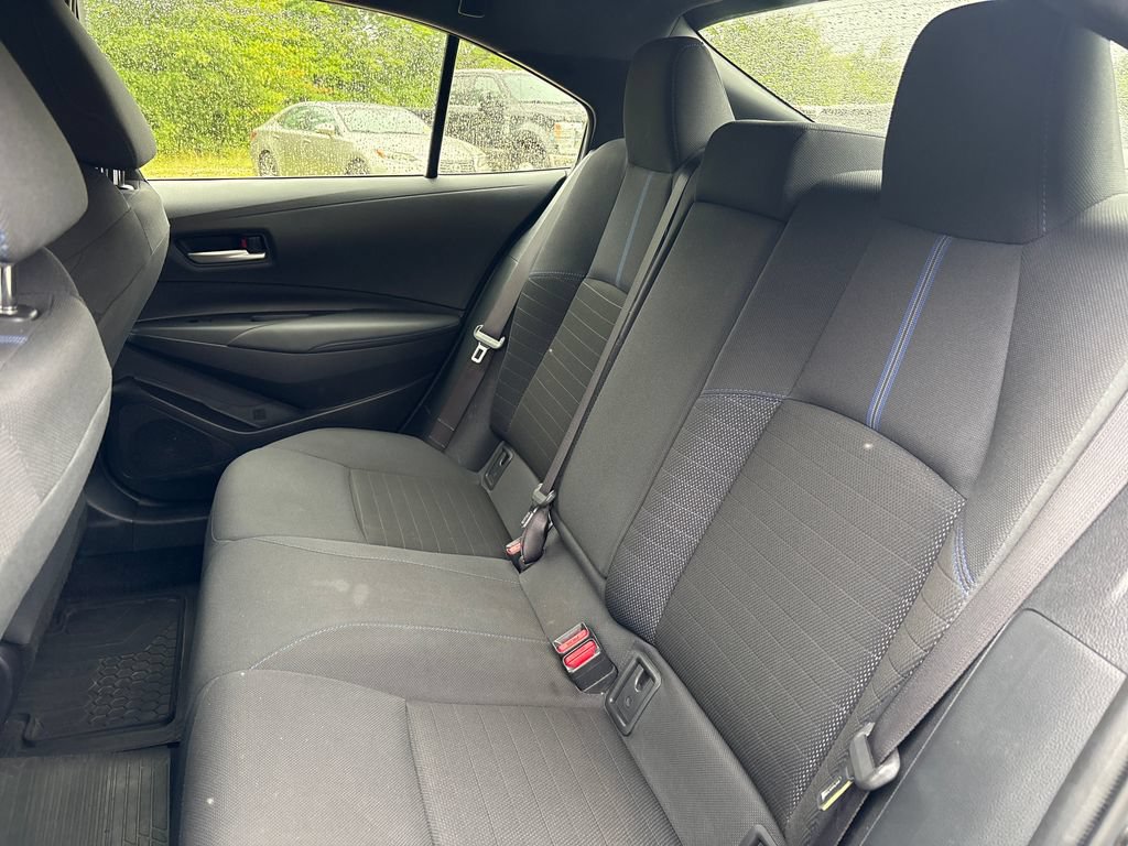 Used 2022 Toyota Corolla SE w/ SE Premium Package FWD image 15