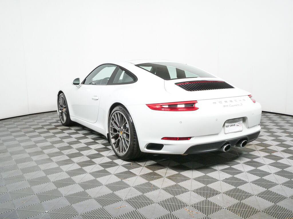 Certified 2018 Porsche 911 Carrera S RWD image 3