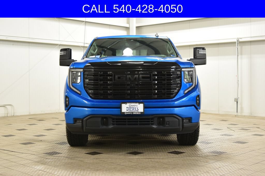Used 2022 GMC Sierra 1500 Elevation w/ Elevation Premium Package AWD/4WD image 2