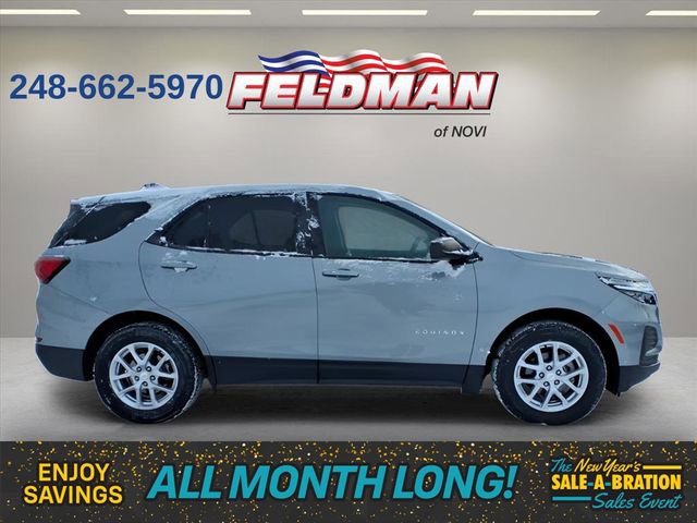 Used 2023 Chevrolet Equinox LS w/ LS Convenience Package image 7