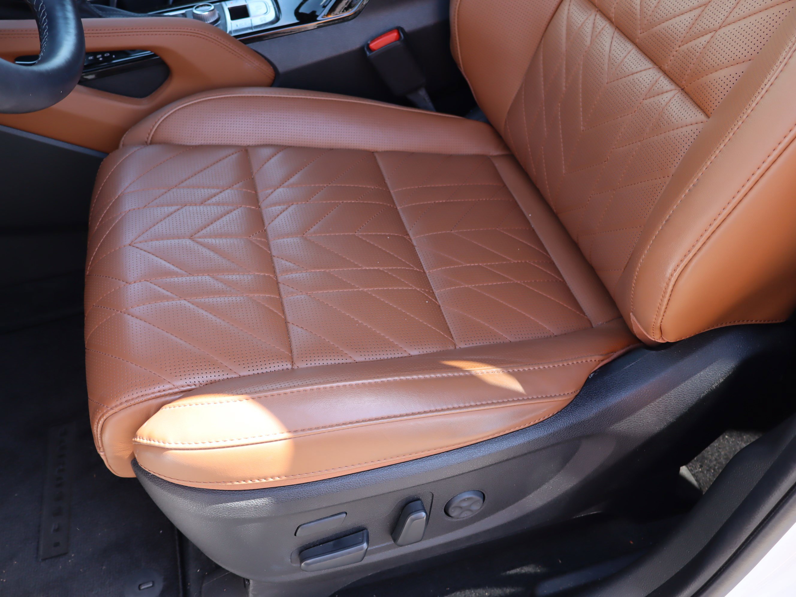 Used 2024 Kia Telluride SX Prestige X-Line AWD/4WD image 17