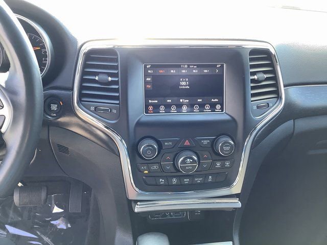 Used 2018 Jeep Grand Cherokee Laredo RWD image 15