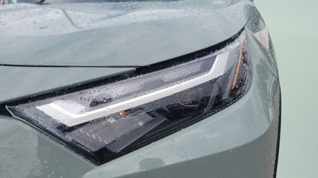 Certified 2023 Toyota RAV4 XLE Premium image 9