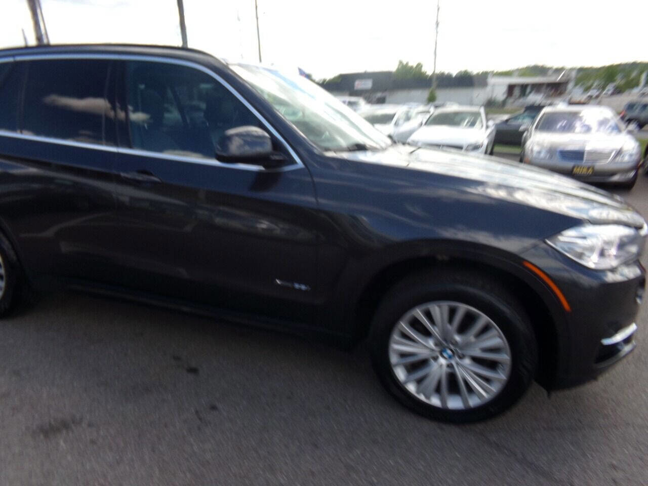 Used 2016 BMW X5 xDrive35i w/ Premium Package AWD/4WD image 11
