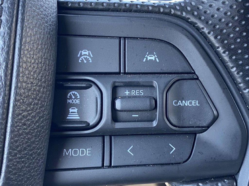 Used 2025 Toyota Tacoma SR5 RWD image 29