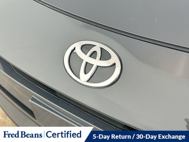 Used 2023 Toyota Prius LE image 25