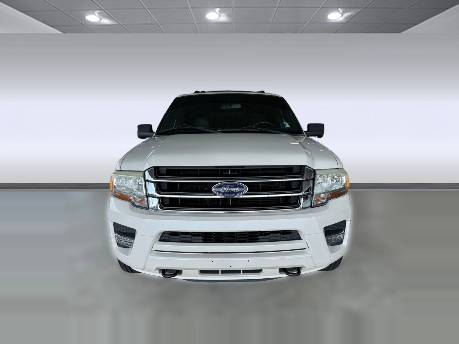 Used 2016 Ford Expedition XLT w/ Equipment Group 202A AWD/4WD image 6
